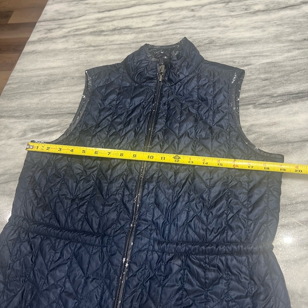 Chico’s womens Blue Zip Front Reversible quilted Vest Moon stars Small - Picture 11 of 15